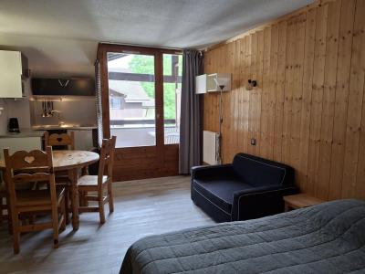 Urlaub in den Bergen Studio Schlafnische 4 Personen (1408) - Résidence Cybèle - Brides Les Bains - Wohnzimmer