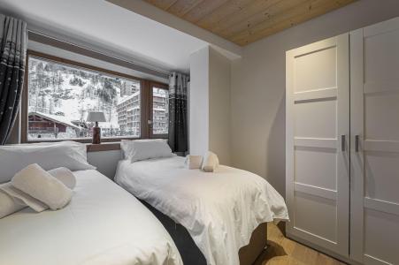Urlaub in den Bergen 3 Zimmer Maisonettewohnung für 4 Personen (3) - Résidence Cygnaski - Val d'Isère - Schlafzimmer