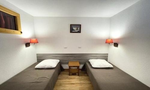 Vacances en montagne Appartement 2 pièces 6 personnes (36m²) - Résidence Dame Blanche - Maeva Home - Puy-Saint-Vincent - Extérieur été