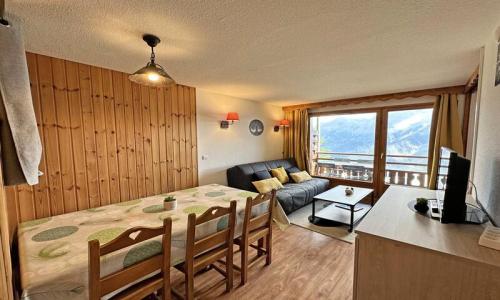 Rent in ski resort 2 room apartment 6 people (34m²) - Résidence Dame Blanche - Maeva Home - Puy-Saint-Vincent - Summer outside
