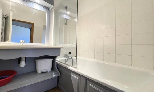 Vakantie in de bergen Appartement 3 kamers 6 personen (42m²) - Résidence Dame Blanche - MH - Puy-Saint-Vincent - Buiten zomer