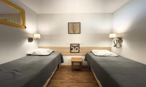 Urlaub in den Bergen 2-Zimmer-Appartment für 6 Personen (31m²) - Résidence Dame Blanche - MH - Puy-Saint-Vincent - Draußen im Sommer