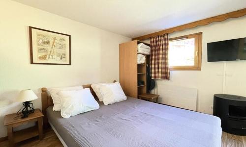 Urlaub in den Bergen 2-Zimmer-Appartment für 6 Personen (36m²) - Résidence Dame Blanche - MH - Puy-Saint-Vincent - Draußen im Sommer