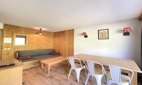 Urlaub in den Bergen 2-Zimmer-Appartment für 4 Personen (32m²) - Résidence Dame Blanche - MH - Puy-Saint-Vincent - Draußen im Sommer