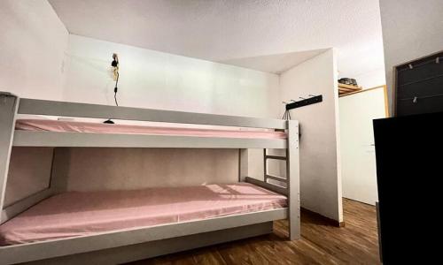 Urlaub in den Bergen 2-Zimmer-Appartment für 6 Personen (33m²) - Résidence Dame Blanche - MH - Puy-Saint-Vincent - Draußen im Sommer