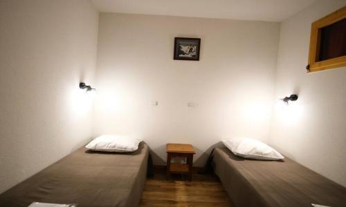 Vakantie in de bergen Appartement 2 kamers 6 personen (34m²) - Résidence Dame Blanche - MH - Puy-Saint-Vincent - Buiten zomer