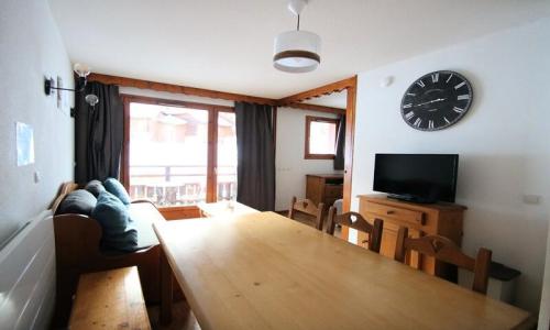 Urlaub in den Bergen 2-Zimmer-Appartment für 6 Personen (37m²) - Résidence Dame Blanche - MH - Puy-Saint-Vincent - Draußen im Sommer