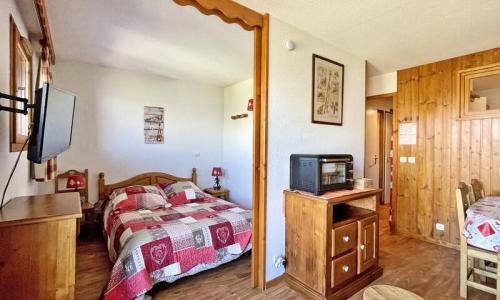 Urlaub in den Bergen 2-Zimmer-Appartment für 6 Personen (33m²) - Résidence Dame Blanche - MH - Puy-Saint-Vincent - Draußen im Sommer