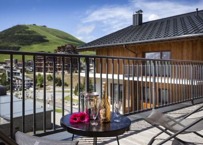 Rent in ski resort Résidence Daria-I Nor - Alpe d'Huez - Summer outside