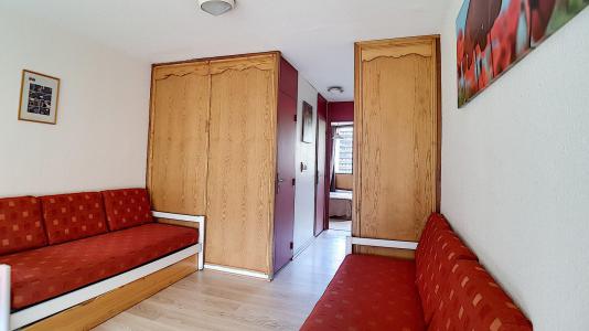 Vacanze in montagna Appartamento su due piani 2 stanze per 6 persone (0107) - Résidence de Caron - Les Menuires - Alloggio