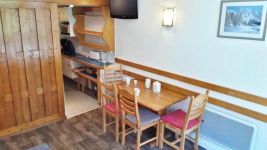 Vakantie in de bergen Studio bergnis 4 personen (421) - Résidence des Belles Challes - Les Arcs - Woonkamer