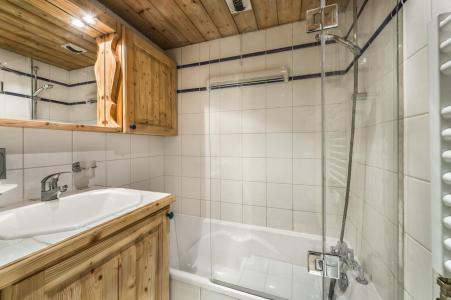 Vakantie in de bergen Appartement 3 kamers 4 personen (A106) - Résidence des Fermes de Méribel Village A - Méribel