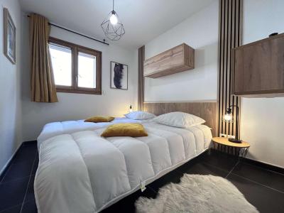 Holiday in mountain resort 3 room apartment 4 people (Viggo) - Résidence Domaine des Grands Chalets - Serre Chevalier - Bedroom