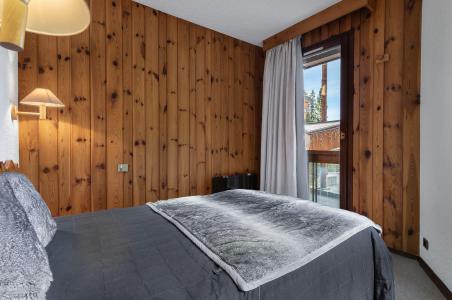 Vacaciones en montaña Apartamento 2 piezas para 4 personas (101B) - Résidence Domaine du Jardin Alpin - Courchevel - Habitación