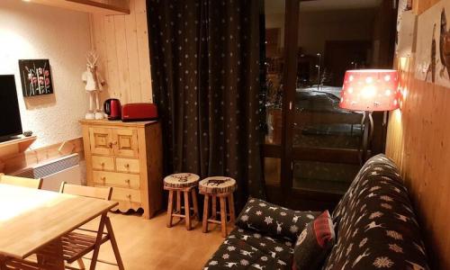 Rent in ski resort Studio 4 people (26m²) - Résidence Dome - Alpe d'Huez - Summer outside