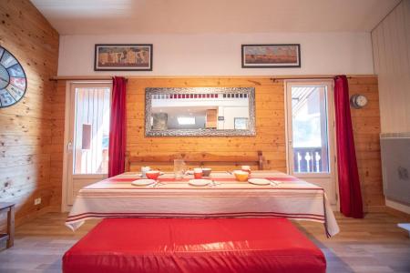 Holiday in mountain resort 4 room duplex apartment 11 people (G304) - Résidence du Bourg-Morel - Valmorel - Living room