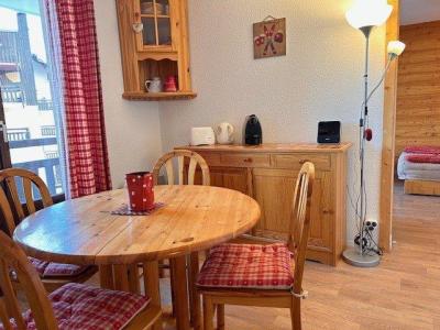Holiday in mountain resort 2 room apartment cabin 6 people (35A) - Résidence Edelweiss A - Risoul - Accommodation