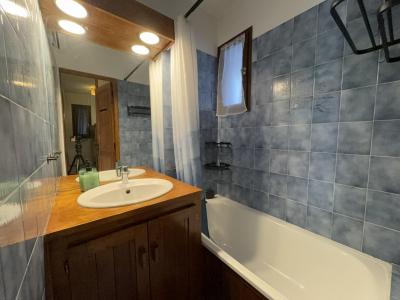 Vacances en montagne Studio coin montagne 4 personnes (02) - Résidence Epervière - Serre Chevalier - Salle de bain
