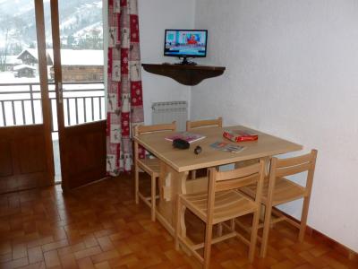 Vakantie in de bergen Studio 4 personen (11) - Résidence Escale - Le Grand Bornand - Woonkamer