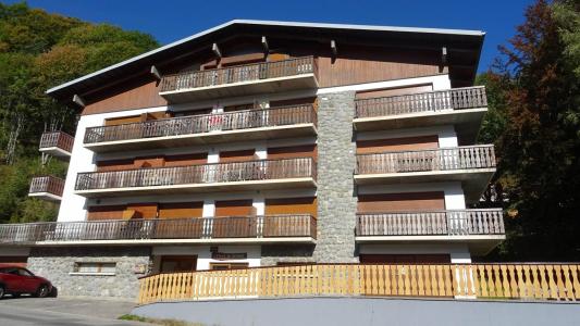 Rent in ski resort Studio 4 people - Résidence Etoile du Berger - Les Gets - Summer outside