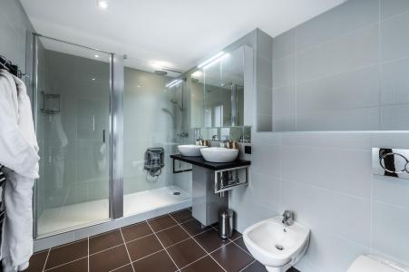 Vacanze in montagna Appartamento 5 stanze per 8 persone (302) - Résidence Everest - Courchevel - Bagno con doccia