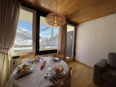 Vakantie in de bergen Studio bergnis 4 personen (702) - Résidence Fibières - Vars - Woonkamer