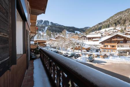 Vacaciones en montaña Apartamento dúplex 4 piezas 6 personas - Résidence Flomatines - La Clusaz - Terraza