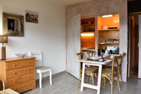 Vakantie in de bergen Studio 4 personen (25H) - Résidence Frasse - Méribel - Woonkamer