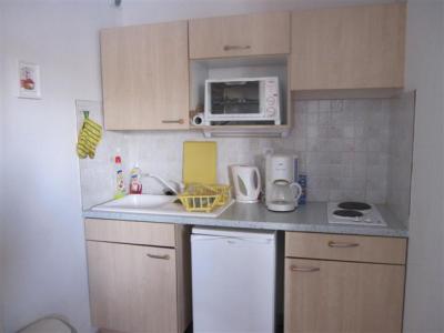 Holiday in mountain resort 2 room apartment 6 people (B26) - Résidence Gardette - Réallon - Kitchenette