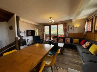 Holiday in mountain resort 6 room triplex apartment 10 people (1 kayleigh) - Résidence Geffriand - Les Menuires - Living room