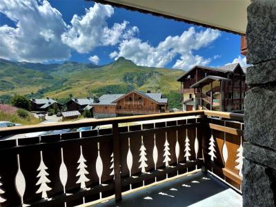 Vacaciones en montaña Apartamento 6 piezas triplex para 10 personas (1 kayleigh) - Résidence Geffriand - Les Menuires - Balcón