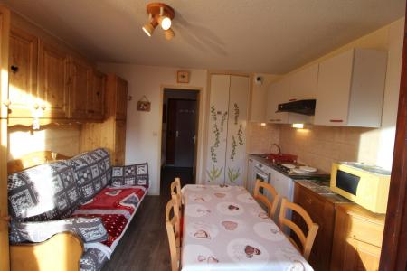 Holiday in mountain resort Studio sleeping corner 3 people (007) - Résidence Genevray - Aussois - Accommodation