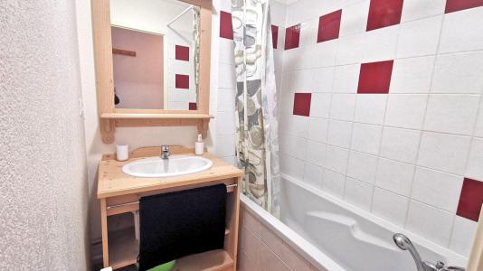 Holiday in mountain resort 3 room apartment 6 people (A22) - Résidence Gentianes - Puy-Saint-Vincent