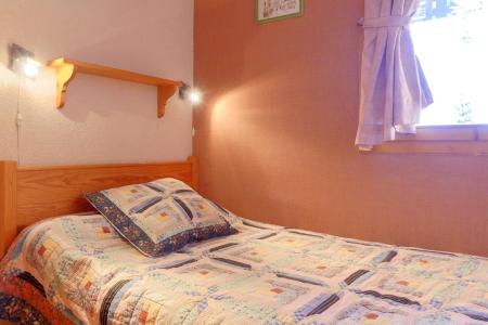 Vacaciones en montaña Apartamento dúplex 3 piezas 6 personas (019) - Résidence Gentianes - Méribel-Mottaret - Habitación