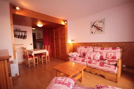Holiday in mountain resort Studio sleeping corner 4 people (1101) - Résidence Grand Mont 1 - Les Saisies - Living room