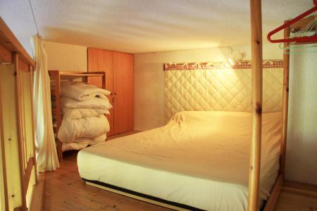 Vakantie in de bergen Studio mezzanine 4 personen (H69) - Résidence Grizzli - Les Gets - Kamer