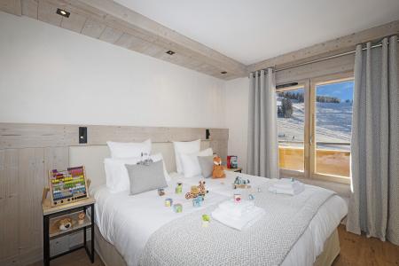 Holiday in mountain resort Résidence Hameau de l'Ours - Manigod l'Etale - Bedroom