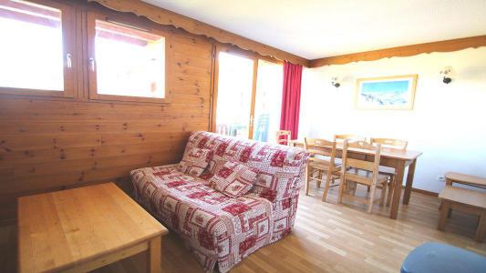 Vakantie in de bergen Appartement 4 kamers 6 personen (B112) - Résidence Hameau des Ecrins - Puy-Saint-Vincent - Woonkamer