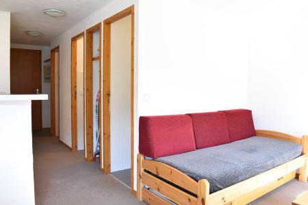 Urlaub in den Bergen 3-Zimmer-Appartment für 5 Personen (25) - Résidence Hauts de Chantemouche - Méribel - Wohnzimmer