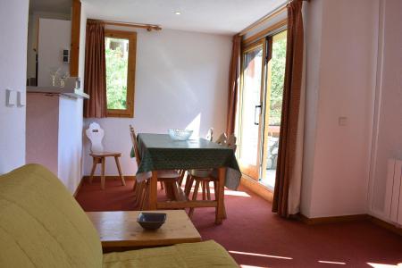 Vacances en montagne Appartement duplex 5 pièces 8 personnes (24) - Résidence Hauts de Chantemouche - Méribel - Séjour