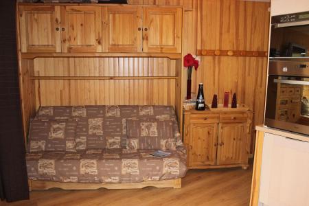 Urlaub in den Bergen 3-Zimmer-Holzhütte für 6 Personen (B22) - Résidence Hauts de Chavière - Val Thorens - Wohnzimmer