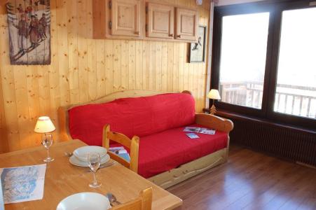 Holiday in mountain resort Studio 2 people (B26) - Résidence Hauts de Chavière - Val Thorens - Living room