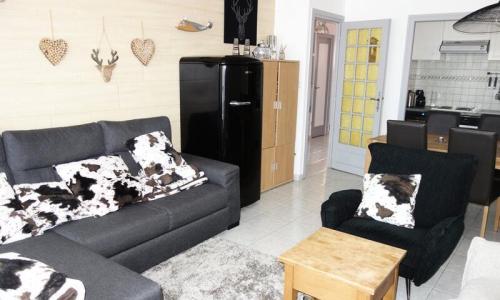 Ski verhuur Appartement 3 kamers 6 personen (55m²-3) - Résidence Helios - Alpe d'Huez - Woonkamer