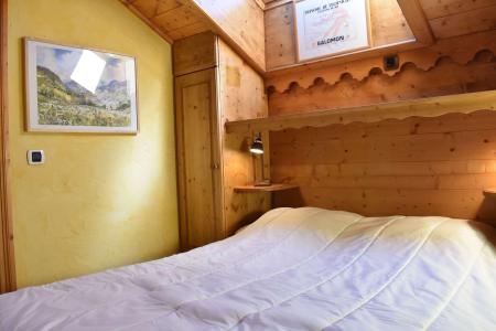 Vacances en montagne Appartement duplex 3 pièces 4 personnes (010) - Résidence Hibou - Méribel - Chambre