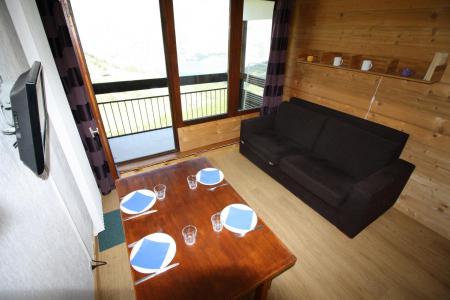 Holiday in mountain resort Studio sleeping corner 4 people (121CL) - Résidence Home Club 1 - Tignes - Living room