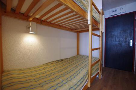Holiday in mountain resort Studio sleeping corner 4 people (198CL) - Résidence Home Club 2 - Tignes - Sleeping area