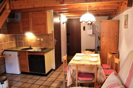 Vacances en montagne Studio mezzanine 4 personnes (B033) - Résidence Hostellerie - Vars - Logement
