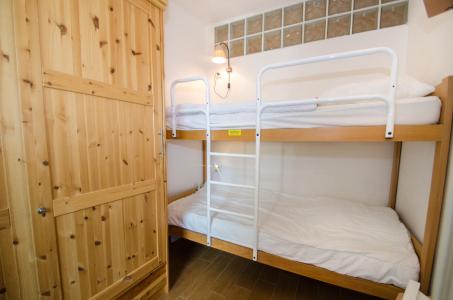 Holiday in mountain resort 1 room apartment 4 people (Tetras) - Résidence Iris - Chamonix - Bedroom
