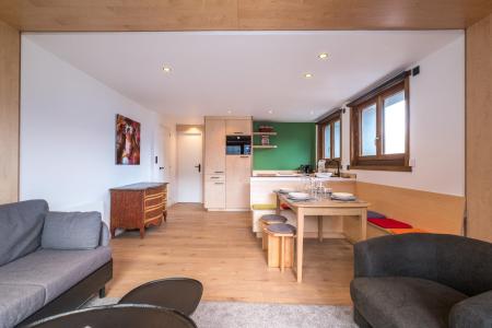Holiday in mountain resort 2 room apartment sleeping corner 4 people (33) - Résidence Isard - Courchevel - Living room