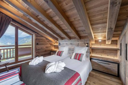 Holiday in mountain resort 7 room duplex apartment 12 people (LUNIOR 32) - Résidence Isard - Courchevel - Bedroom
